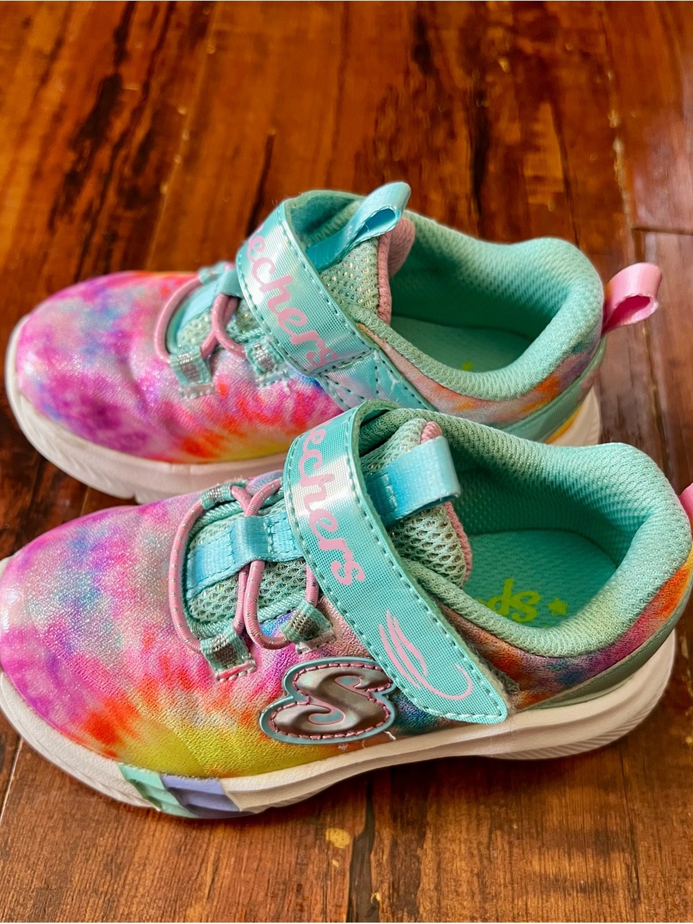 Skechers Kids Tie-Dye Sneakers in Pink, Turquoise, Yellow